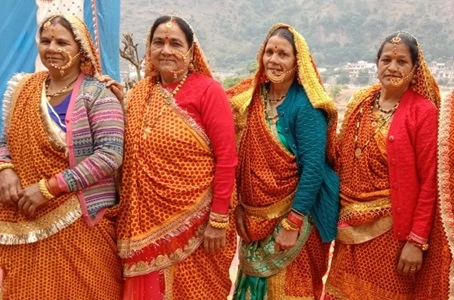 kumaoni traditional dress